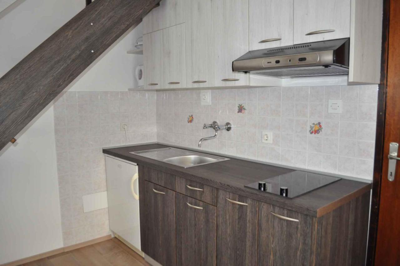 In - Istrien 40312 Apartment
